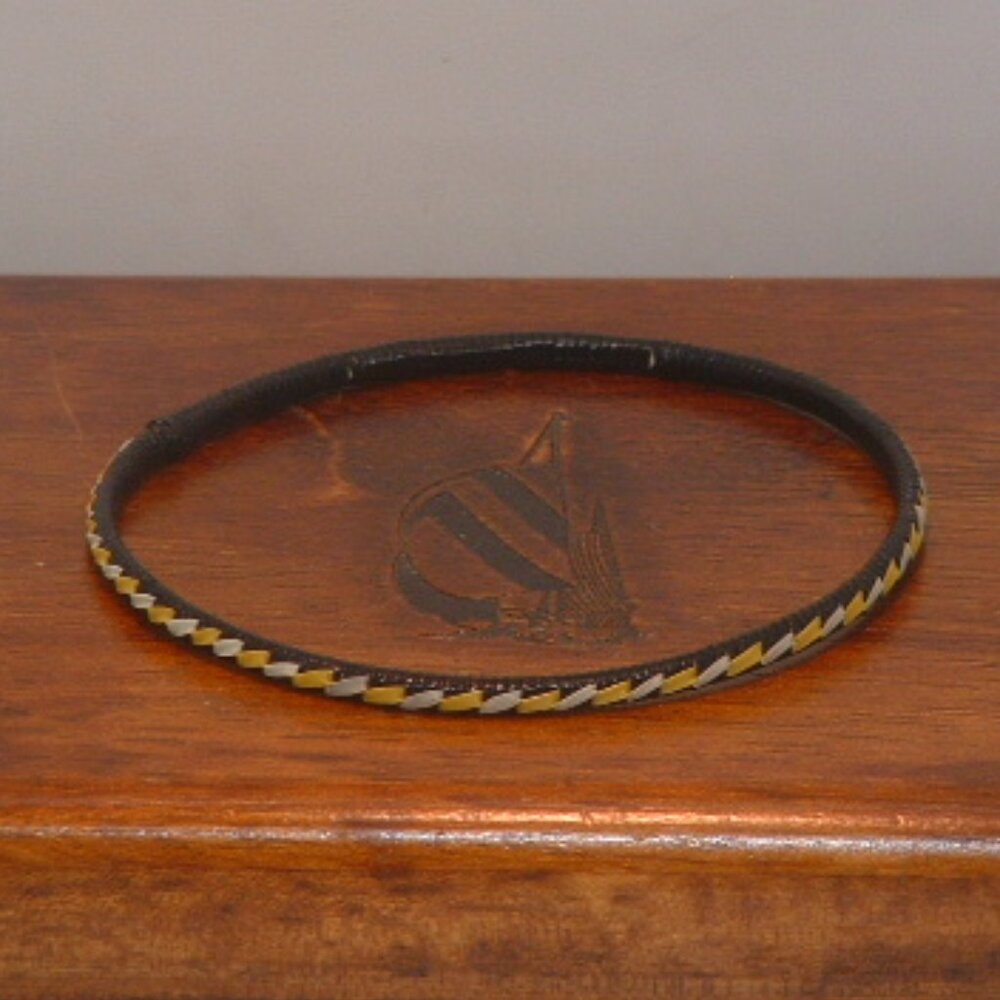New Women’s Black & Yellow Plastic Culture Bracelet